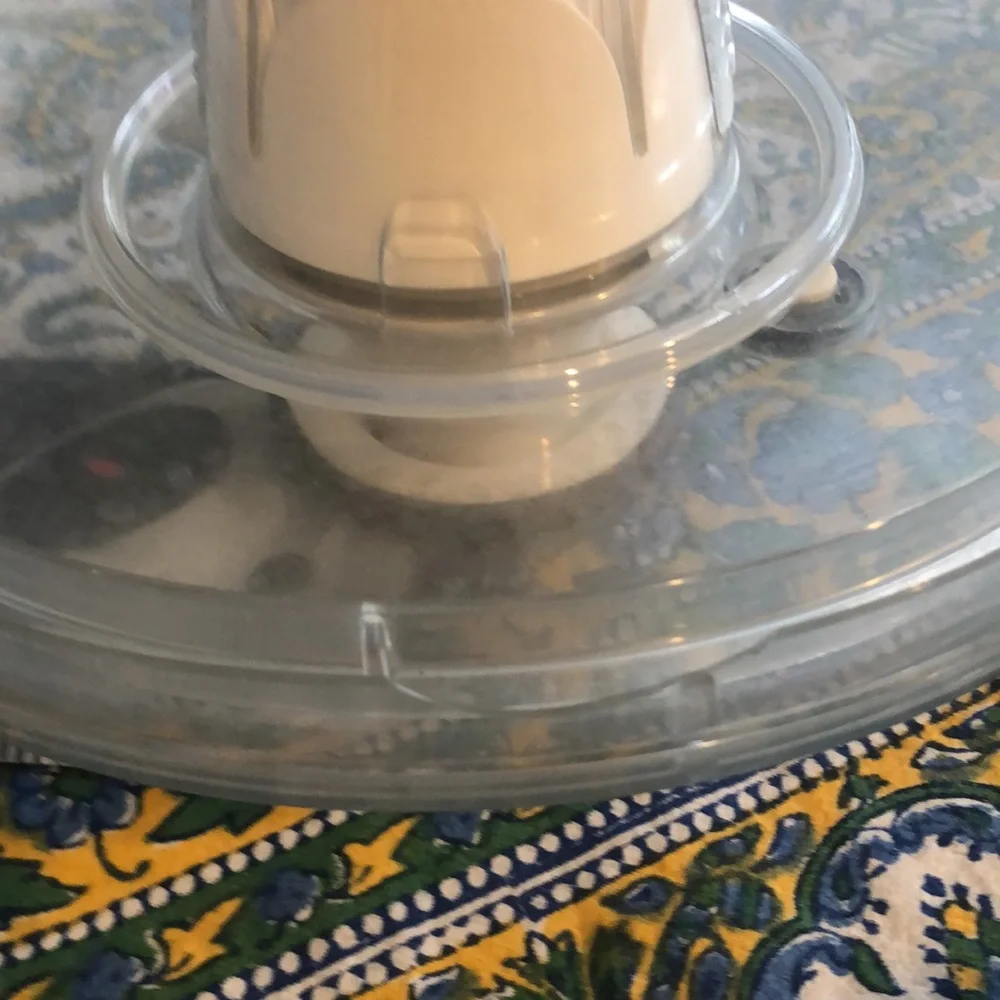 Oxo good grips salad spinner